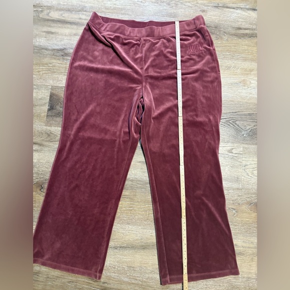 Juicy Couture Velour Tracksuit - Picture 9 of 12